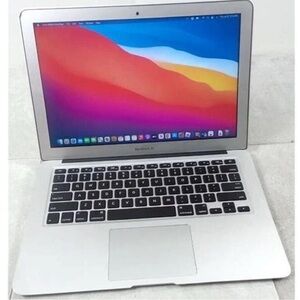 Apple MacBook Air A1466 13.3 inch Laptop - MD231LL/Ari